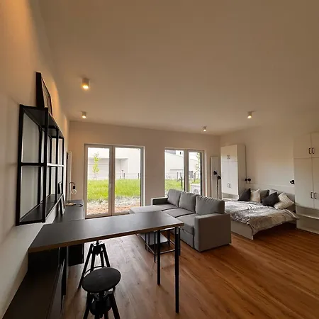 Apartman V Komplexu Meridiem Komarov